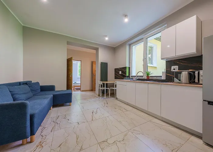 47 Z Parkingiem Ii *